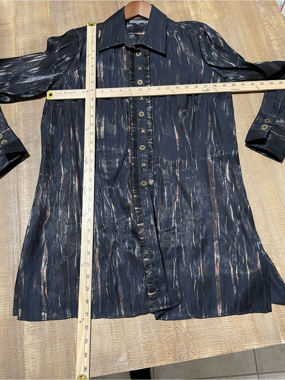 Windridge Black Striped Button-Front Tunic - Picture 5 of 5